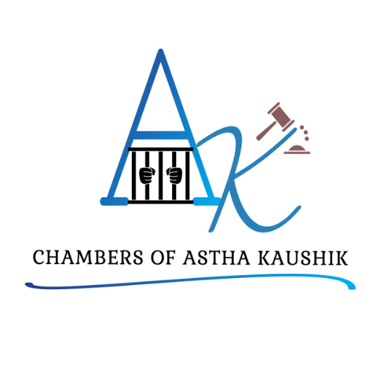 Experianced advocate/Lawyer in delhi - Astha Kaushik
